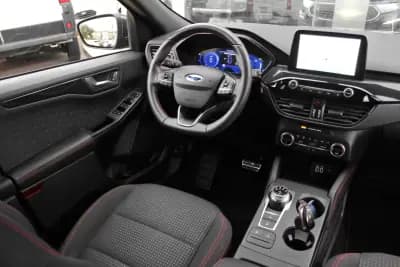 Vendo Ford Kuga 2022 - 29900 EUR, 80756 km - AUTO.MOTO.pt