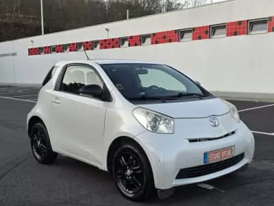 Sell Toyota iQ 2009 - 7290 EUR, 229000 km - AUTO.MOTO.pt