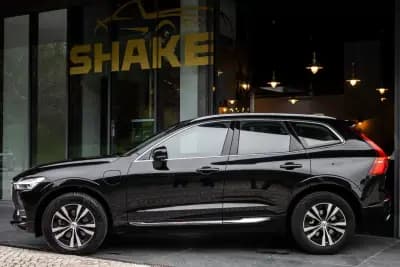 Sell Volvo XC 60 2020 - 36990 EUR, 82194 km - AUTO.MOTO.pt