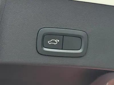 Vendo Volvo XC 40 2020 - 26950 EUR, 137000 km - AUTO.MOTO.pt