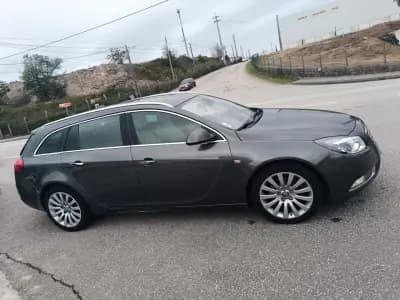 Sell Opel Insignia 2010 - 7500 EUR, 206000 km - AUTO.MOTO.pt