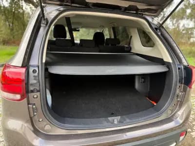 Sell Mitsubishi Outlander 2017 - 16990 EUR, 132000 km - AUTO.MOTO.pt