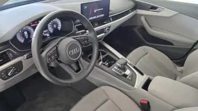 Sell Audi A4 2020 - 26900 EUR, 85888 km - AUTO.MOTO.pt