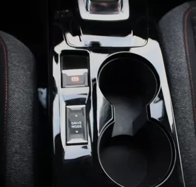 Vendo Peugeot e-2008 2020 - 19450 EUR, 41900 km - AUTO.MOTO.pt