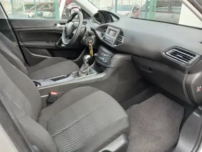 Vendo Peugeot 308 SW 2014 - 8350 EUR, 183107 km - AUTO.MOTO.pt
