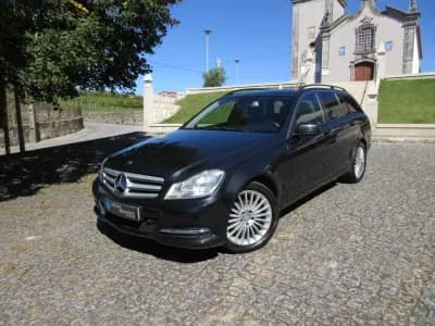 Vendo Mercedes-Benz C 180 2012 - 13490 EUR, 240000 km - AUTO.MOTO.pt