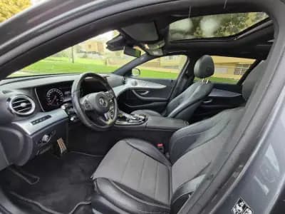 Sell Mercedes-Benz E 220 2018 - 36980 EUR, 125000 km - AUTO.MOTO.pt