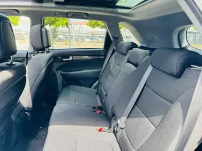 Vendo Kia Sorento 2015 - 18900 EUR, 199000 km - AUTO.MOTO.pt