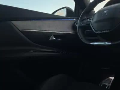 Sell Peugeot 3008 2021 - 21600 EUR, 84770 km - AUTO.MOTO.pt