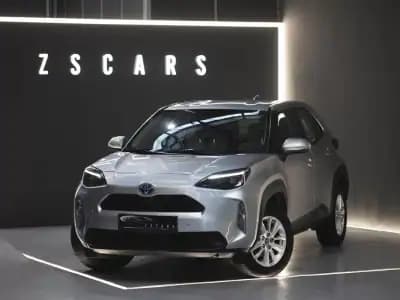 Vendo Toyota Yaris Cross 2022 - 22750 EUR, 48000 km - AUTO.MOTO.pt