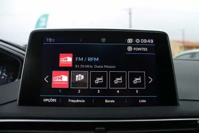 Vendo Peugeot 3008 2018 - 16500 EUR, 205000 km - AUTO.MOTO.pt