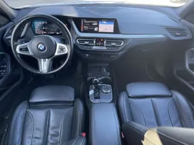 Vendo BMW 118 2021 - 31990 EUR, 90000 km - AUTO.MOTO.pt