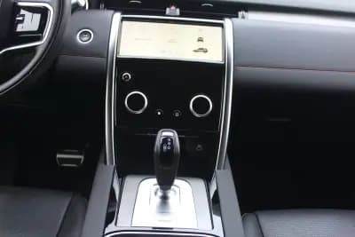 Vendo Land Rover Discovery Sport 2022 - 39780 EUR, 56494 km - AUTO.MOTO.pt