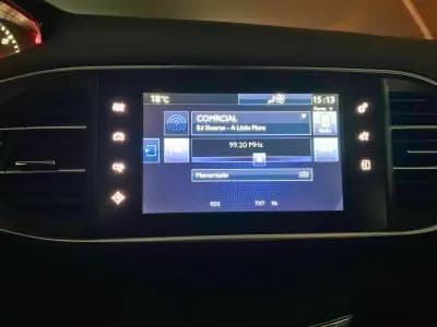 Sell Peugeot 308 2014 - 8990 EUR, 180724 km - AUTO.MOTO.pt