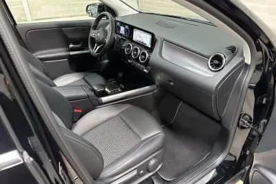 Vendo Mercedes-Benz GLA 250 2022 - 34950 EUR, 58115 km - AUTO.MOTO.pt