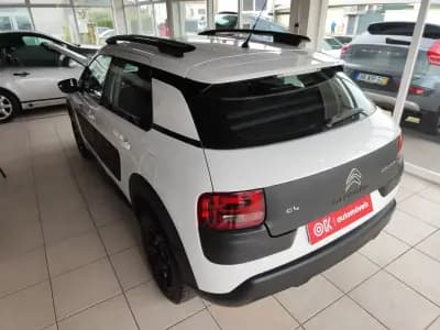 Vendo Citroën C4 Cactus 2018 - 9150 EUR, 106600 km - AUTO.MOTO.pt