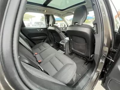 Vendo Volvo XC 60 2020 - 32750 EUR, 141000 km - AUTO.MOTO.pt