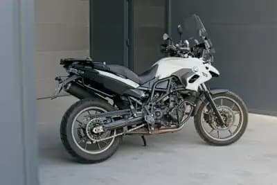 Vendo mota BMW F 700 GS 2013 - 6999 EUR, 76000 km - AUTO.MOTO.pt