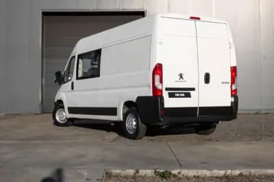 Sell Peugeot Boxer 2019 - 19999 EUR, 172000 km - AUTO.MOTO.pt