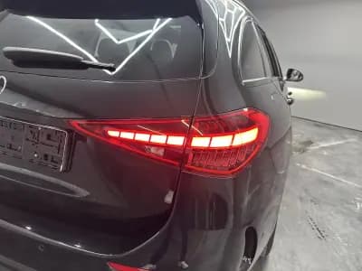 Vendo Mercedes-Benz C 300 2024 - 51990 EUR, 20500 km - AUTO.MOTO.pt