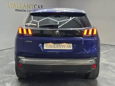 Vendo Peugeot 3008 2020 - 20100 EUR, 142000 km - AUTO.MOTO.pt