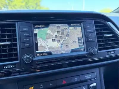 Sell SEAT Leon 2015 - 24900 EUR, 129900 km - AUTO.MOTO.pt