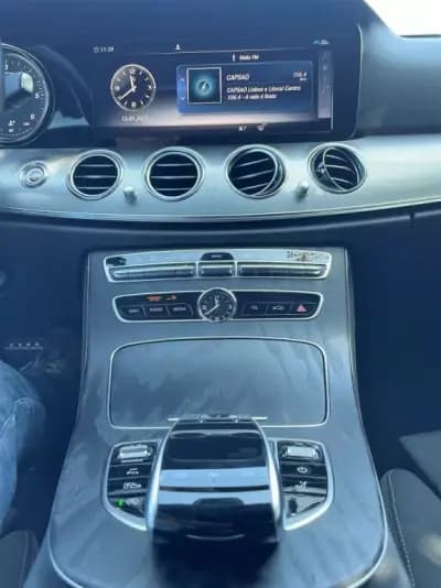 Vendo Mercedes-Benz CLE 200 2019 - 45500 EUR, 62253 km - AUTO.MOTO.pt