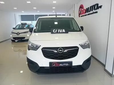 Vendo Opel Combo 2022 - 14990 EUR, 63800 km - AUTO.MOTO.pt