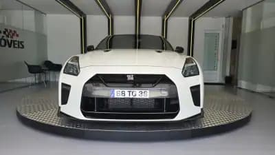 Sell Nissan GT-R 2017 - 149900 EUR, 50238 km - AUTO.MOTO.pt