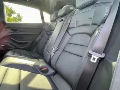 Sell Porsche Taycan Cross Turismo 2023 - 106480 EUR, 30000 km - AUTO.MOTO.pt