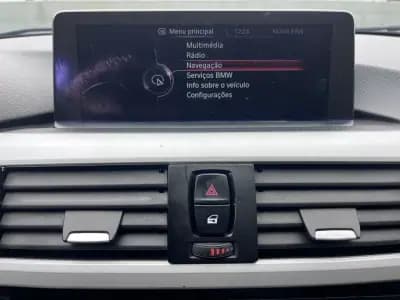 Vendo BMW 320 2013 - 13900 EUR, 220000 km - AUTO.MOTO.pt