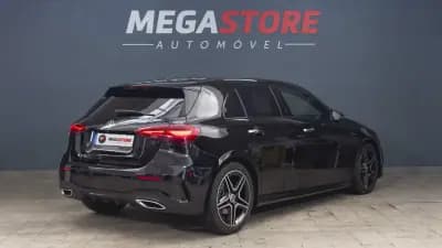 Vendo Mercedes-Benz A 200 2023 - 30850 EUR, 23000 km - AUTO.MOTO.pt