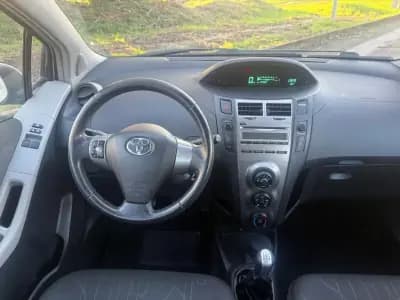 Vendo Toyota Yaris 2009 - 6550 EUR, 147000 km - AUTO.MOTO.pt