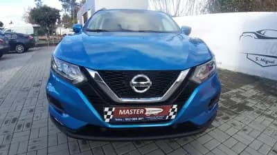 Vendo Nissan Qashqai 2018 - 18650 EUR, 149986 km - AUTO.MOTO.pt