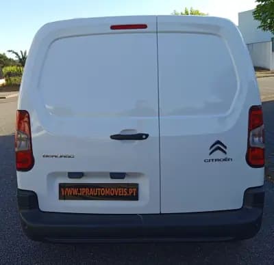 Sell Citroën Berlingo 2020 - 11990 EUR, 81000 km - AUTO.MOTO.pt