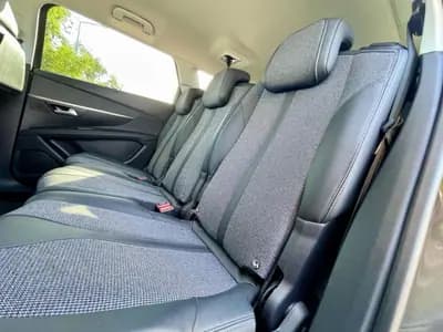 Vendo Peugeot 5008 2020 - 20980 EUR, 74000 km - AUTO.MOTO.pt