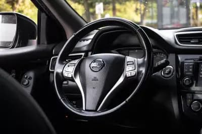 Vendo Nissan Qashqai 2014 - 13990 EUR, 133381 km - AUTO.MOTO.pt