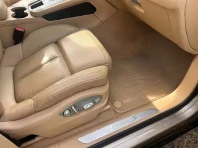 Vendo Porsche Macan 2016 - 42900 EUR, 145000 km - AUTO.MOTO.pt