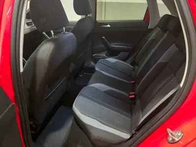 Vendo Volkswagen Polo 2018 - 16480 EUR, 138507 km - AUTO.MOTO.pt