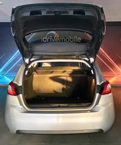 Sell Peugeot 308 2016 - 15500 EUR, 171736 km - AUTO.MOTO.pt