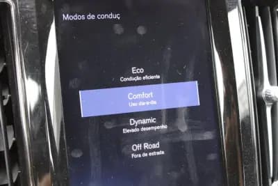 Vendo Volvo XC 60 2020 - 33990 EUR, 168000 km - AUTO.MOTO.pt