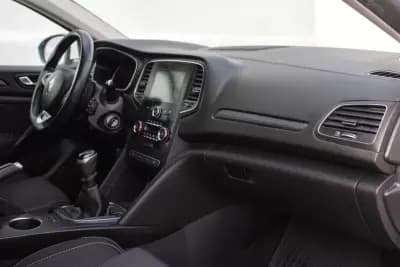 Sell Renault Mégane Sport Tourer 2019 - 10780 EUR, 224000 km - AUTO.MOTO.pt