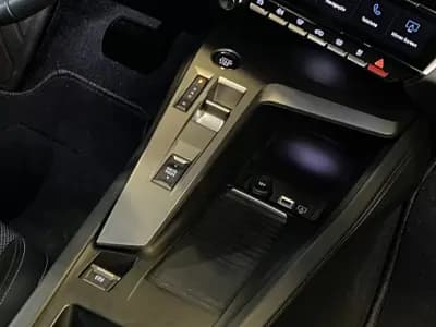 Sell Peugeot 308 SW 2023 - 22990 EUR, 99000 km - AUTO.MOTO.pt