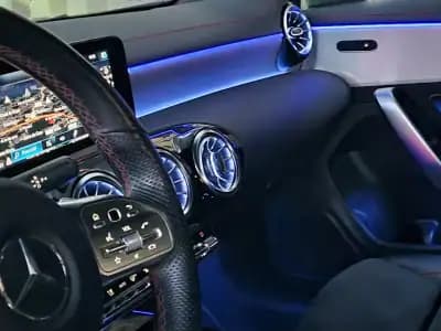 Sell Mercedes-Benz CLA 180 2021 - 28500 EUR, 104000 km - AUTO.MOTO.pt