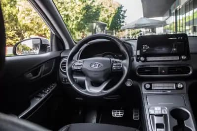 Sell Hyundai Kauai 2021 - 21800 EUR, 47318 km - AUTO.MOTO.pt