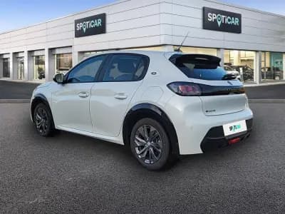 Sell Peugeot e-208 2021 - 17700 EUR, 22007 km - AUTO.MOTO.pt