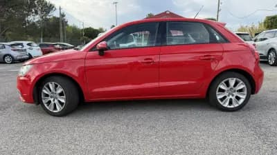Sell Audi A1 Sportback 2013 - 10800 EUR, 171383 km - AUTO.MOTO.pt