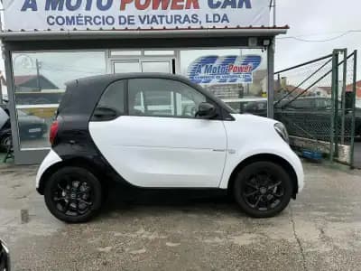 Sell Smart Fortwo Cabrio 2016 - 10980 EUR, 90000 km - AUTO.MOTO.pt