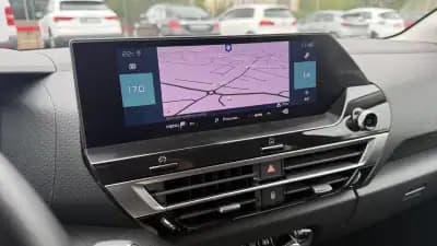 Sell Citroën e-C4 2022 - 21980 EUR, 44200 km - AUTO.MOTO.pt