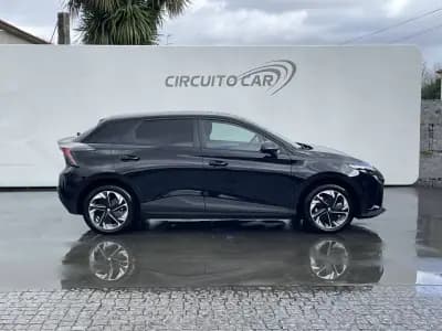 Sell MG MG4 2023 - 19850 EUR, 7054 km - AUTO.MOTO.pt